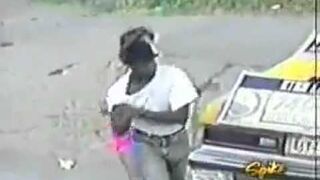 Kozak dostaje w mordkę