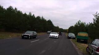 Fery e30 v8 vs. audi R8