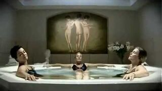 Kobieta też człowiek