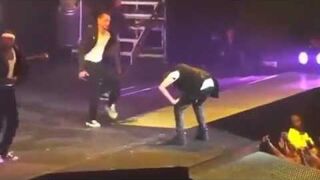 Justin Bieber wymiotuje na koncercie w Arizona!