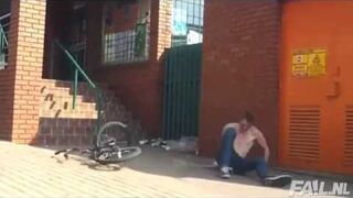 Bolesne lądowanie na...twarzy