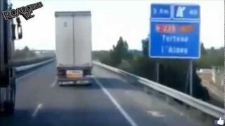 ROAD CAR CRASH - VIDEO COMPILATION - #8