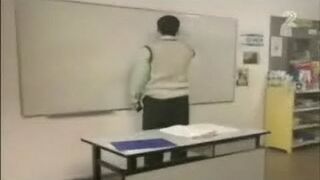 Attack on teacher - Atak na nauczyciela