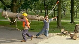 Ukryta kamerka: Spadająca belka