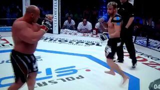 Dawid Ozdoba - Największy "tchórz" w Historii MMA - Uciekał