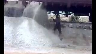 Wyładowanie Pociągu - Russian Style