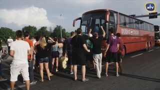 Polacy blokują autokar na serbskiej granicy