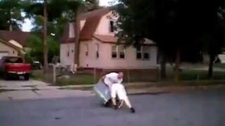 Rakieta z kosza na śmieci