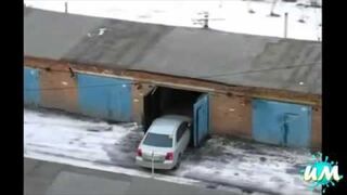 Best Fail Compilation - Women Driving 2013 - Funny Pranks