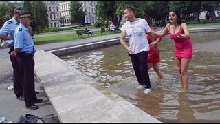 Tylko u Nas: Gorące kobiety na Placu Litewskim