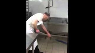 Najbardziej strachliwy pracownik roku