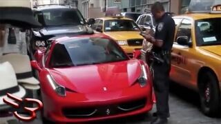Dupek w Ferrari w NYC