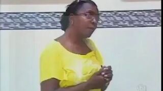 Ukryta kamera, toaleta i odbicie w lustrze