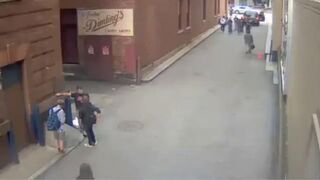 Gówniarz uderzył nauczyciela na ulicy