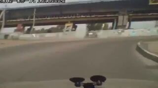 Rosja: Wypadek i ucieczka, dwa nagrania