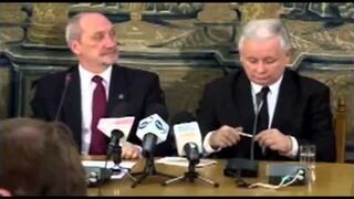 Prezes PIS rozciąga długoPIS
