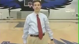 Reporter przypadkowo trafia do kosza