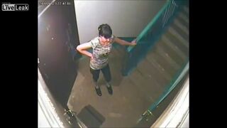 Reakcja sąsiadów na założenie kamerki na klatce