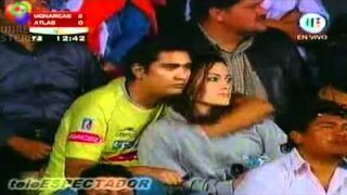 Przyłapani na trybunach - Macanko