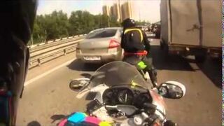 Nagroda od motocyklisty za blokowanie