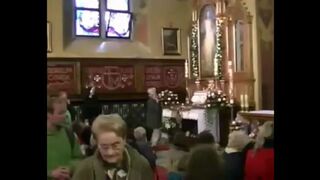 Kobieta chciała zniszczyć obraz w Łagiewnikach