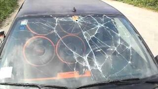 CLIO nie wytrzymał BASSu