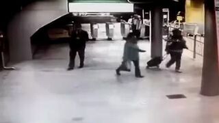 Przydzwoniła w słup