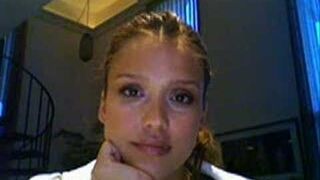 Kto pierwszy mrugnie?