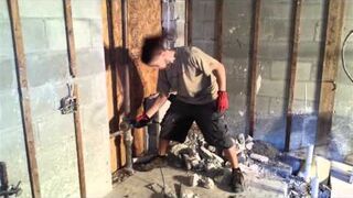 Metalowiec na budowie