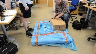 Zobacz jak DHL pakuje przesyłki!