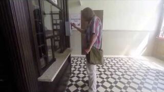 Niezwykły automat WC