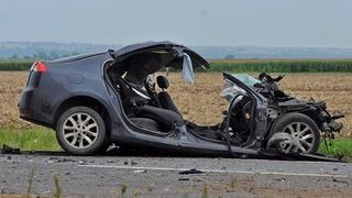 Car accidents. Car Accidents Compilation 2014