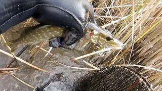 Łowcy podwodni kontra kłusownicy