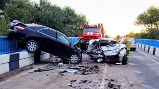 Crazy drivers on the road