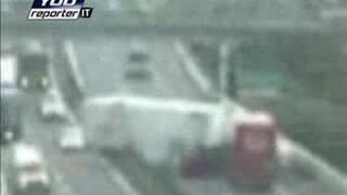 Wypadek polskiego tira we Włoszech