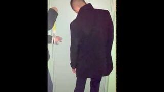 Tak Polak po imprezie wchodzi do domu