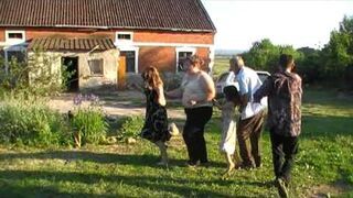 Gruba impreza na weselu