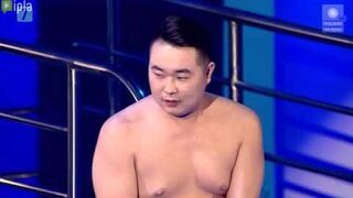 Atak erekcji Bilguuna podczas występu w "Celebrity Splash"
