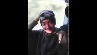 Co znajduje się pod czapką?