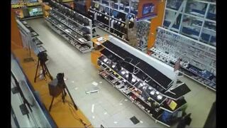 Tymczasem w sklepie z elektroniką. Rosja