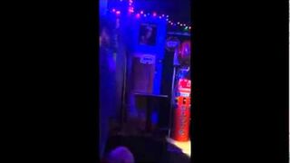 Chciał zaimponować dziewczynie...